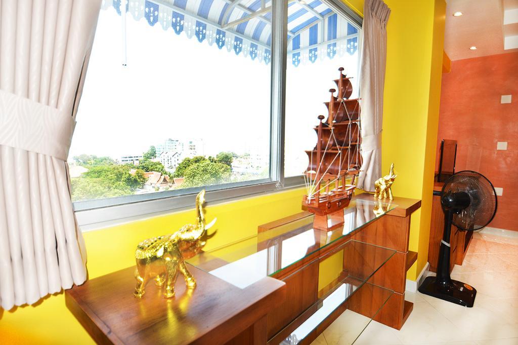 Ferienwohnung Ruamchok Ocean View Pattaya Exterior foto