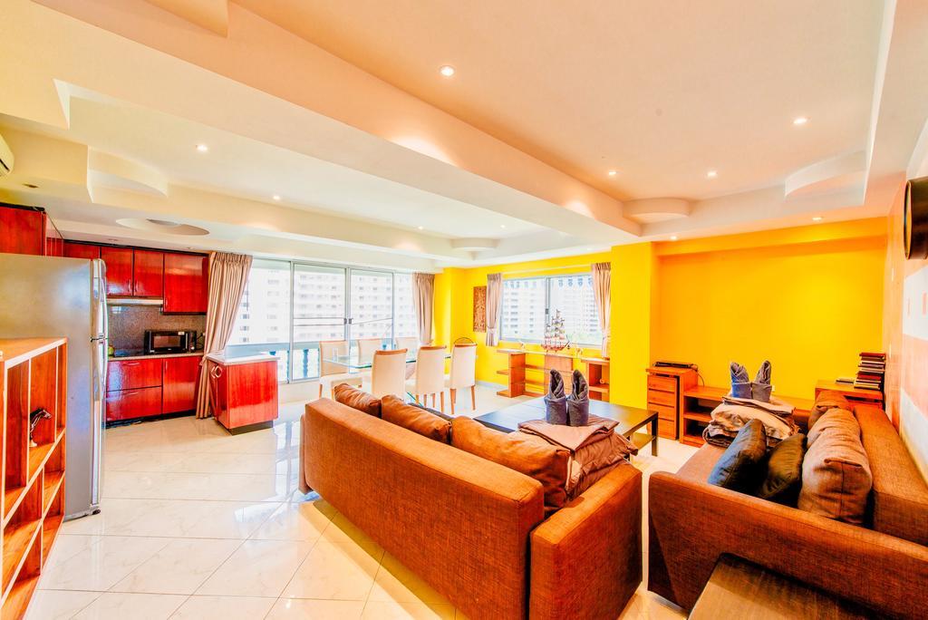 Ferienwohnung Ruamchok Ocean View Pattaya Exterior foto